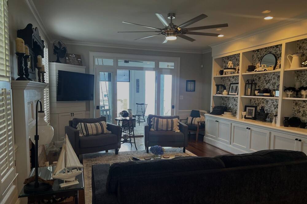 Photo of Livingroom in Bath