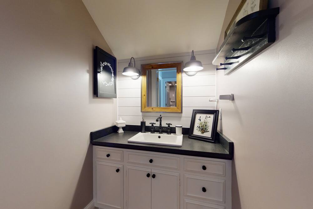 Photo of Kitchen in Bath