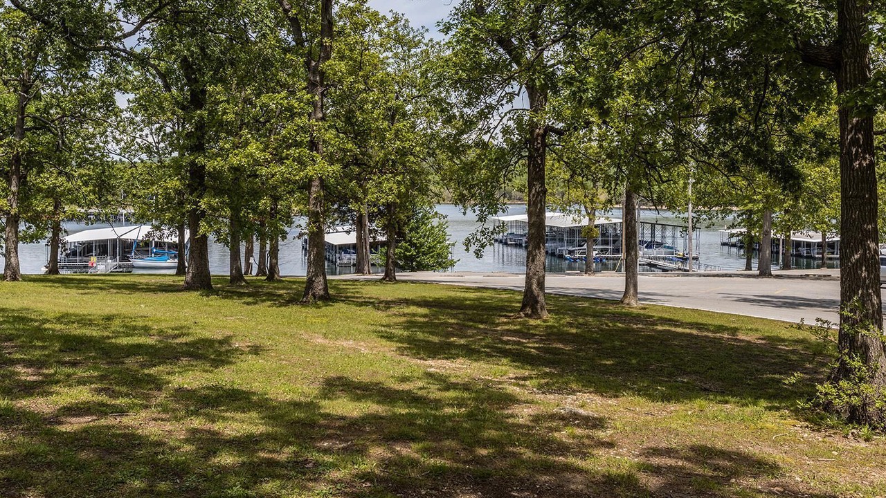 Photo of Outdoor in Kimberling City