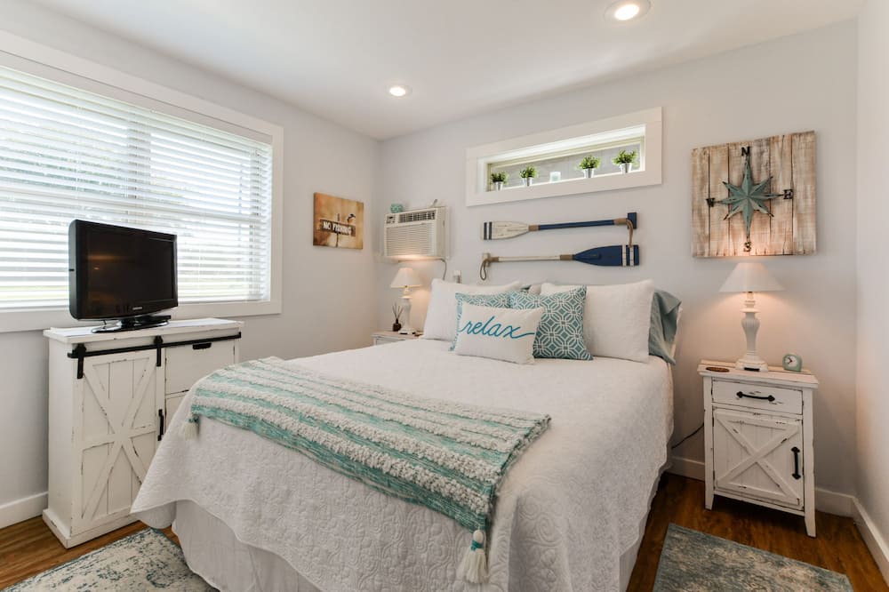 Photo of Bedroom in Lampe