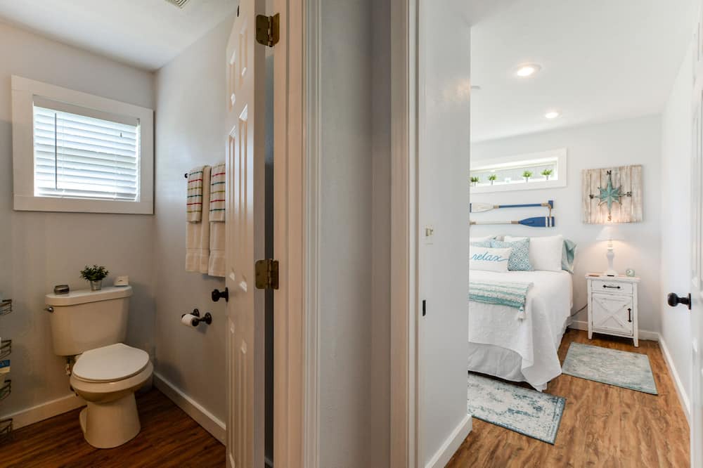 Photo of Bedroom in Lampe