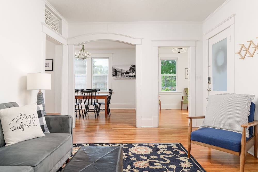Photo of Bedroom in Dayton