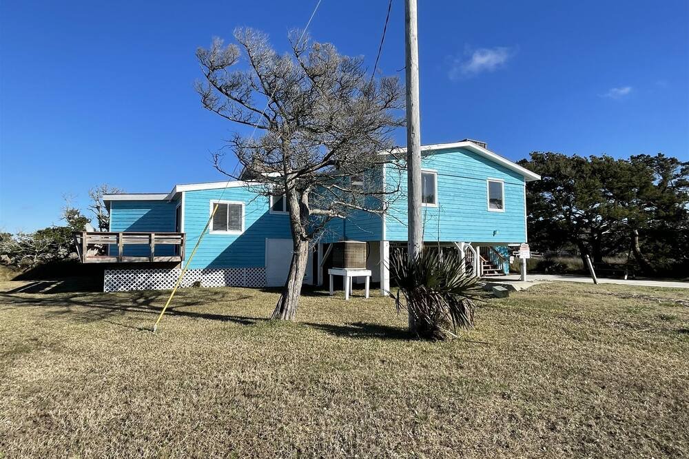 Photo of Others in Hatteras
