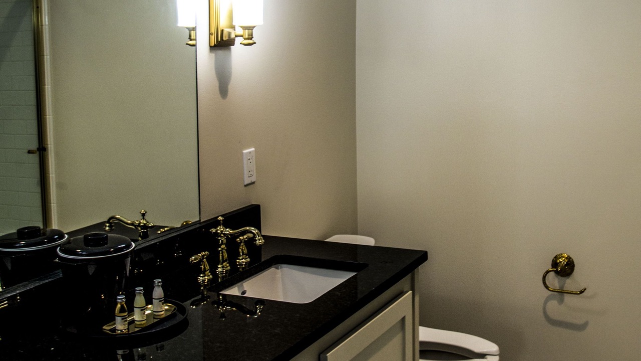 Photo of Bathroom in Fulton