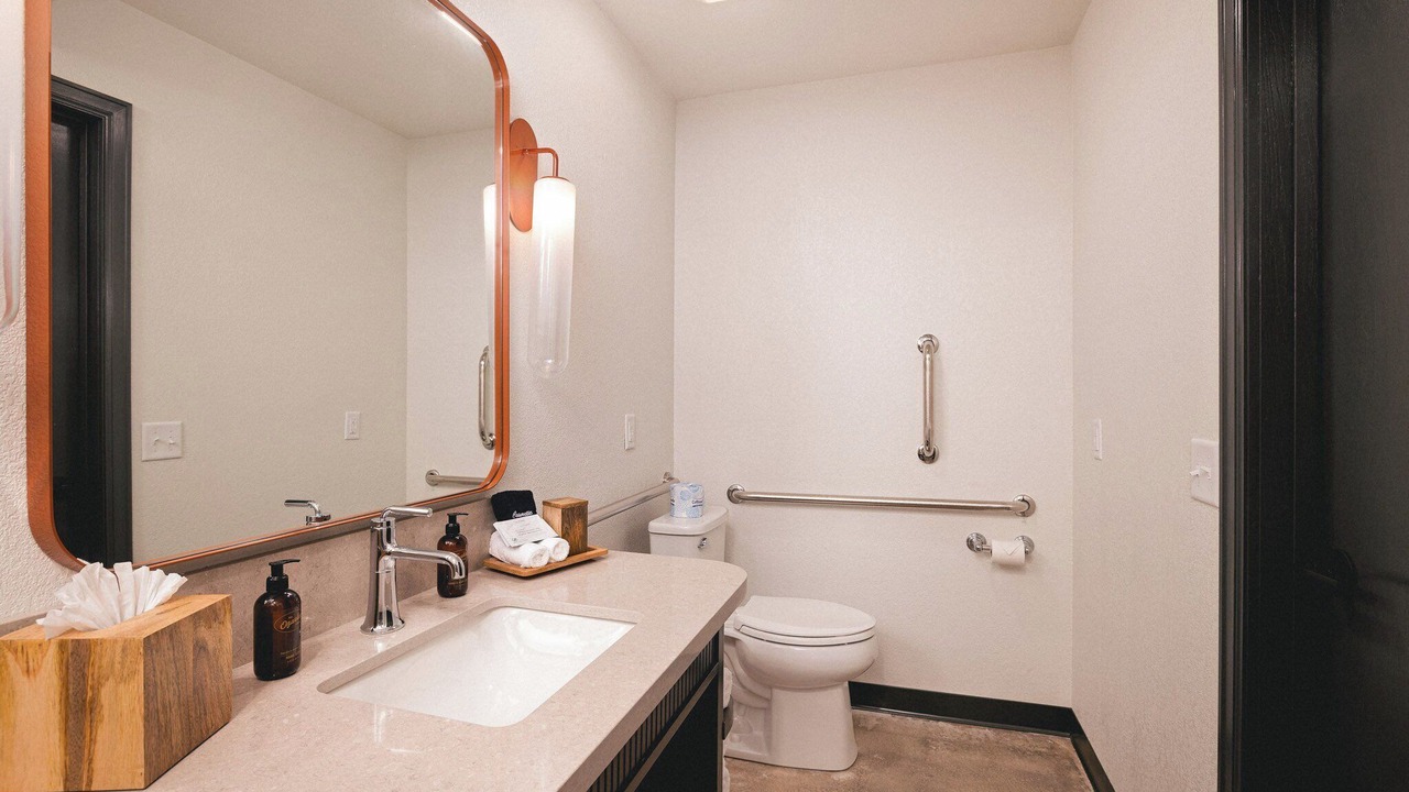 Photo of Bathroom in Branson