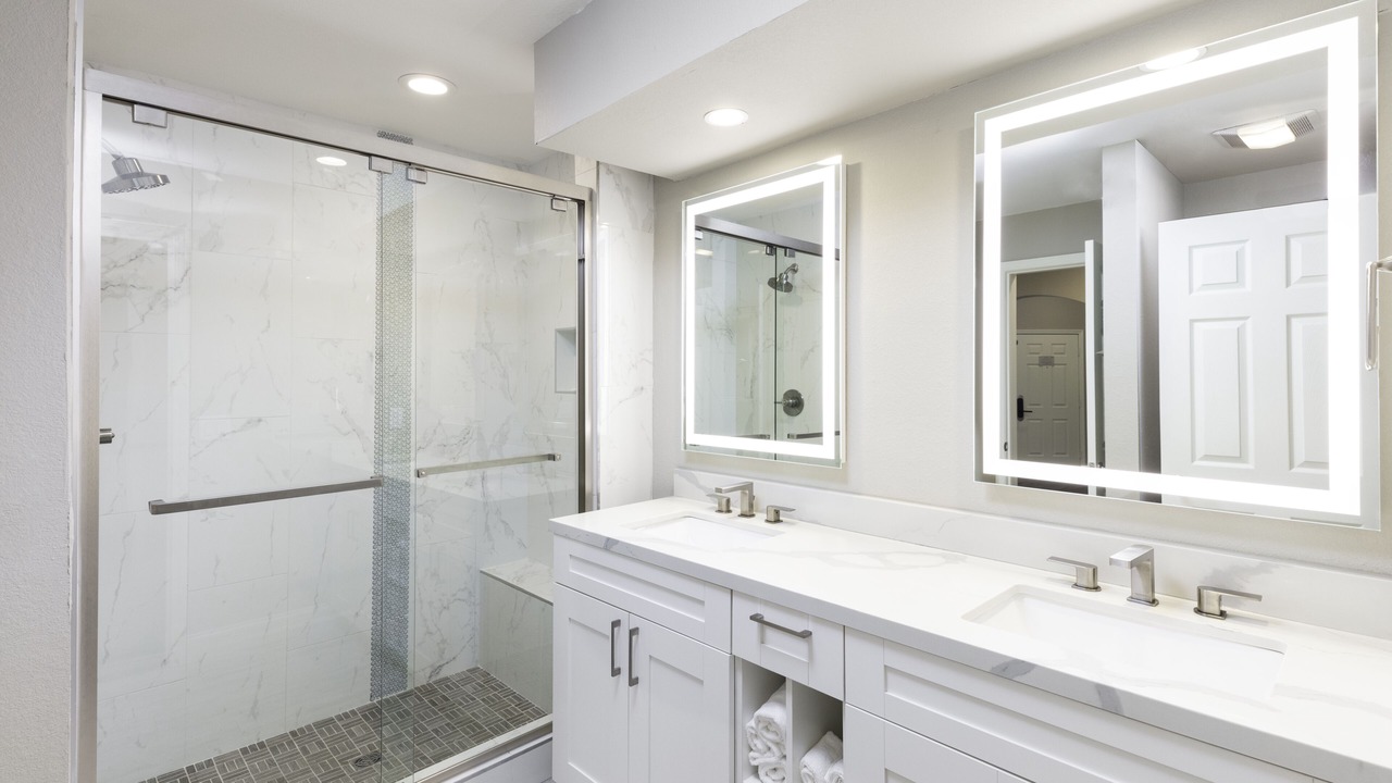 Photo of Bathroom in Hollister
