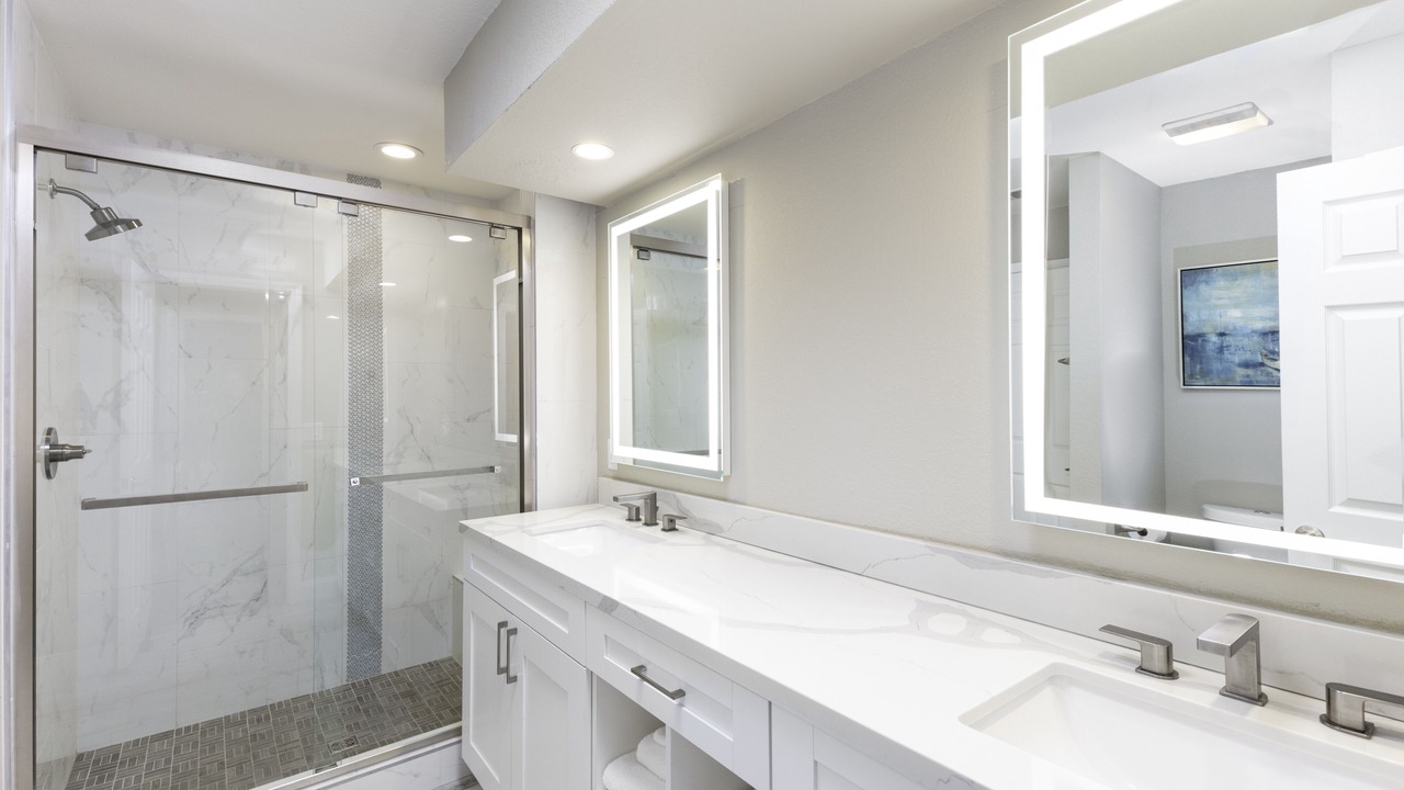 Photo of Bathroom in Hollister