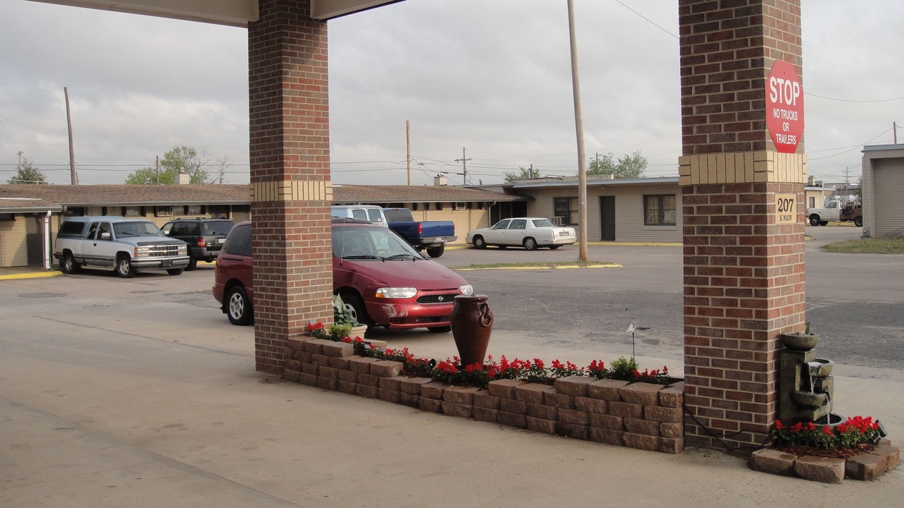 Photo of Others in South Hutchinson