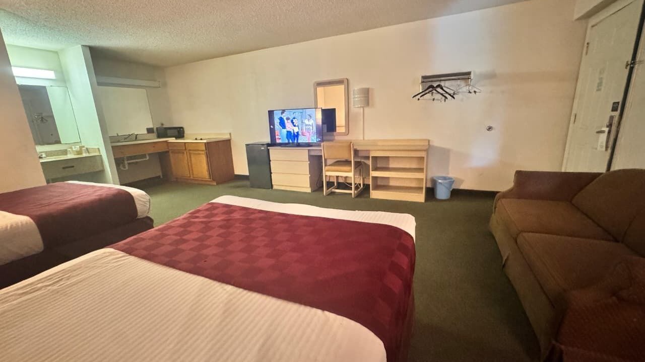 Photo of Bedroom in West Helena
