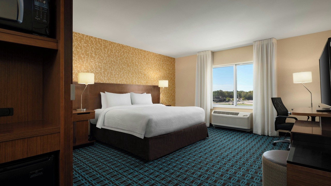 Photo of Bedroom in Pittsburg