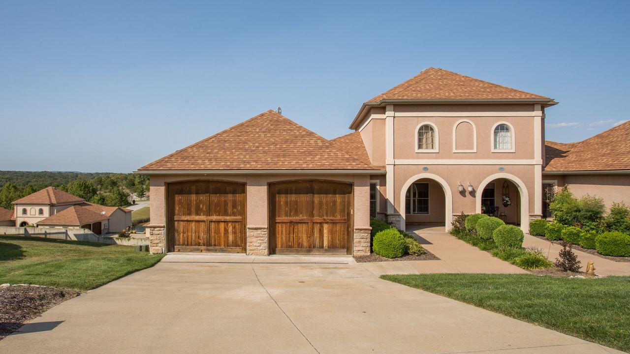 Photo of Outdoor in Fieldstone Bluffs