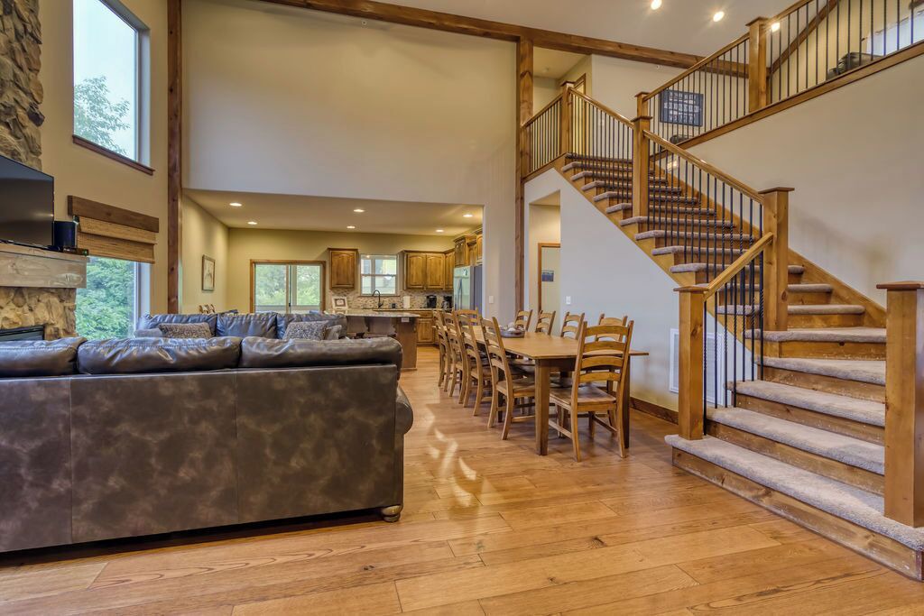 Photo of Livingroom in Hollister