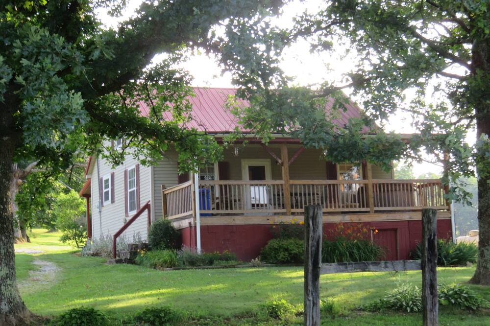Photo of Others in East Bernstadt