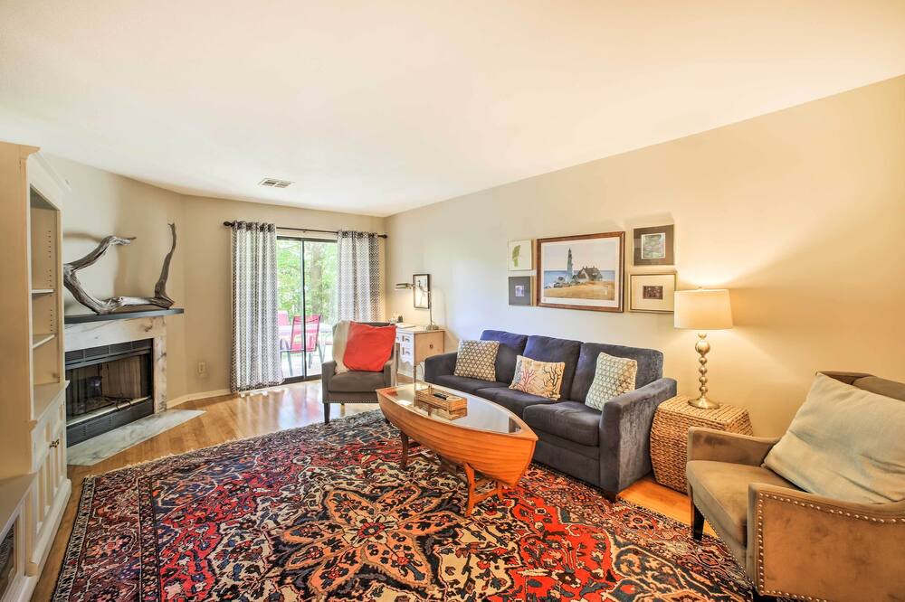 Photo of Livingroom in Table Rock