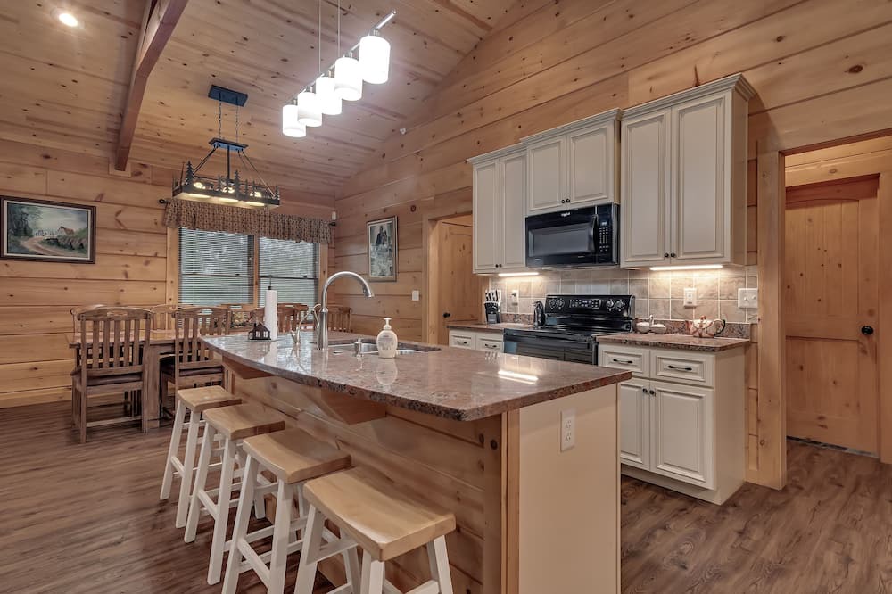 Photo of Kitchen in Kirbyville