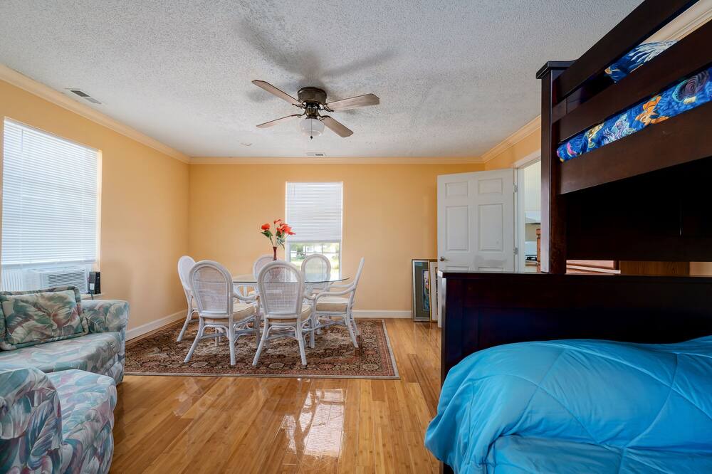 Photo of Bedroom in Cedar Island