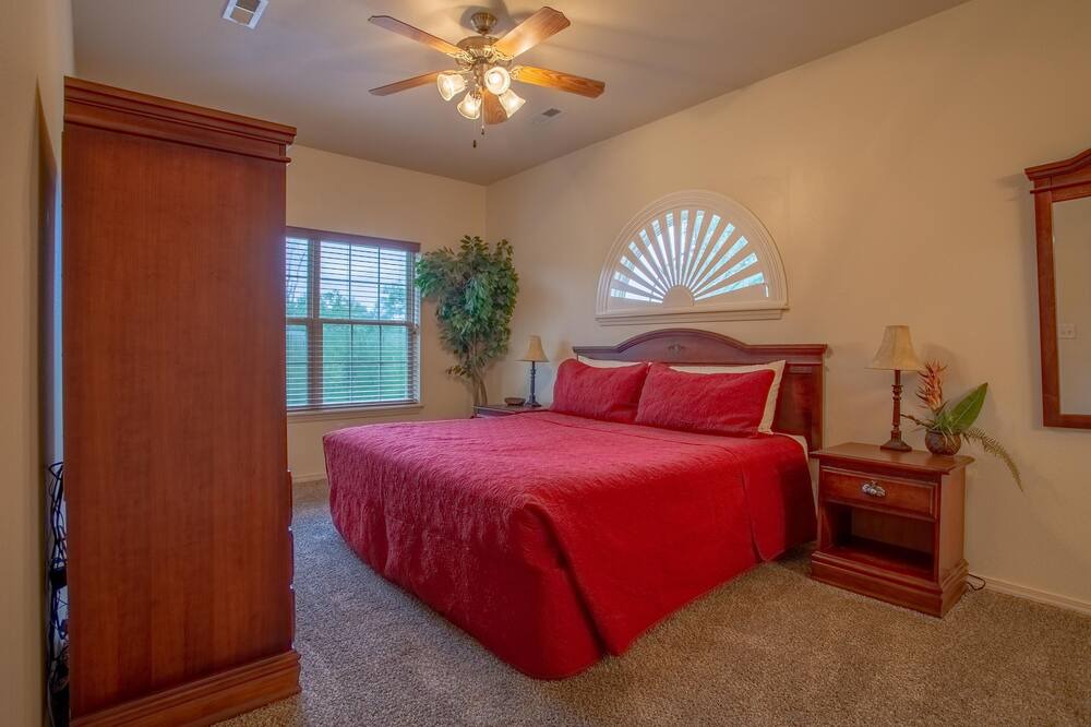 Photo of Bedroom in Branson West