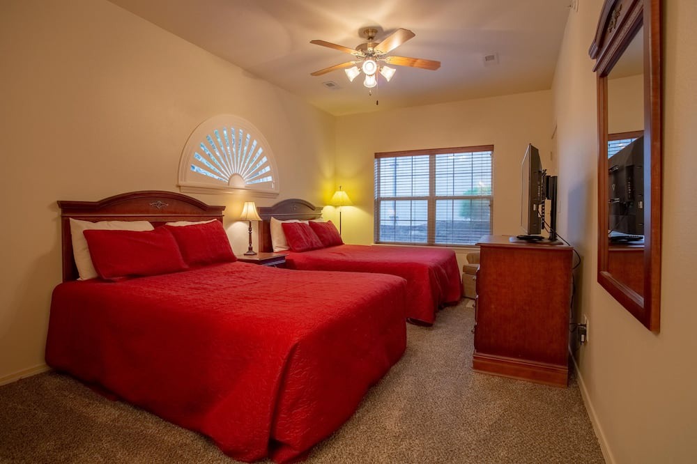 Photo of Bedroom in Branson West