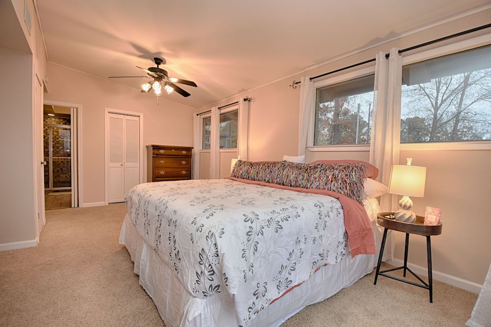 Photo of Bedroom in New Concord