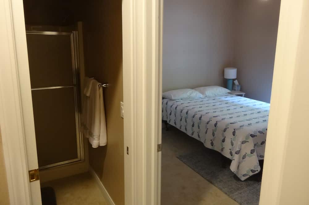 Photo of Bedroom in Lampe