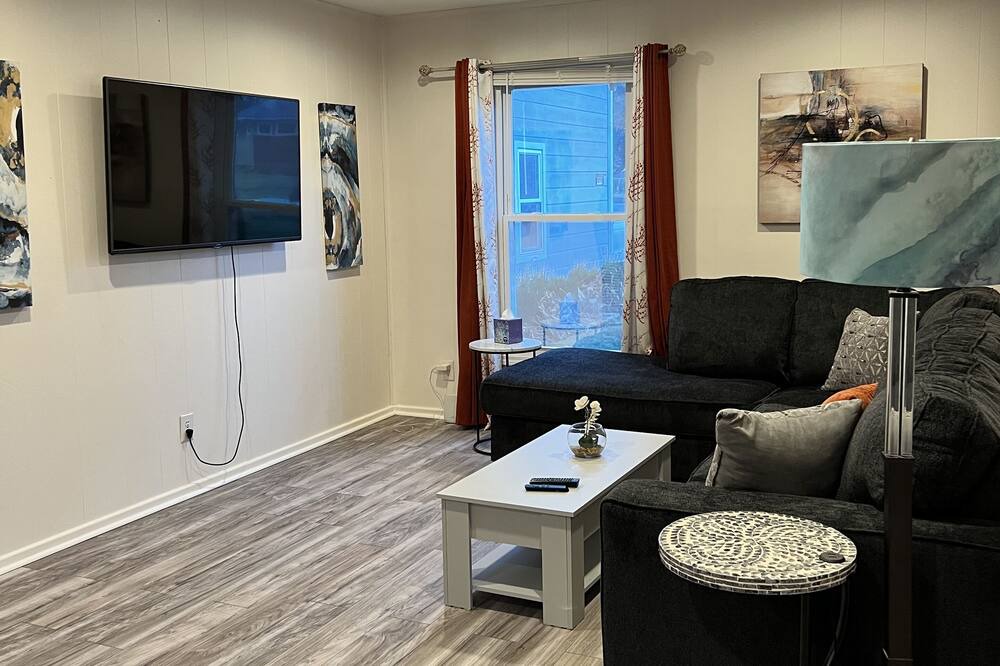 Photo of Bedroom in Lyndon
