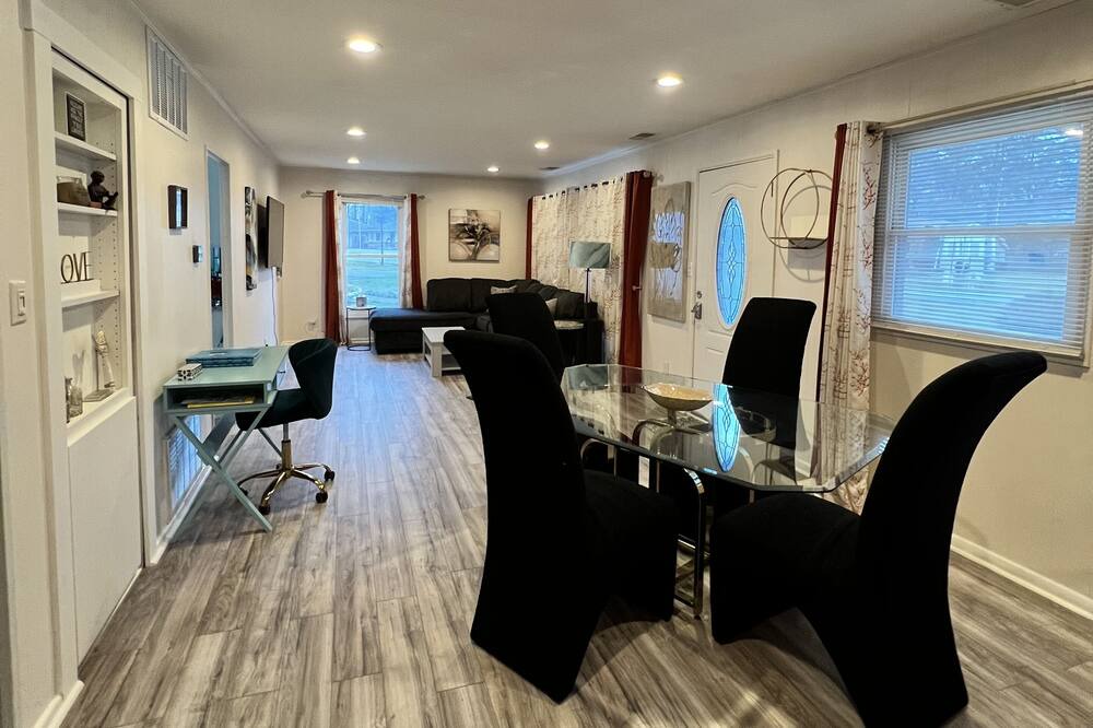 Photo of Bedroom in Lyndon