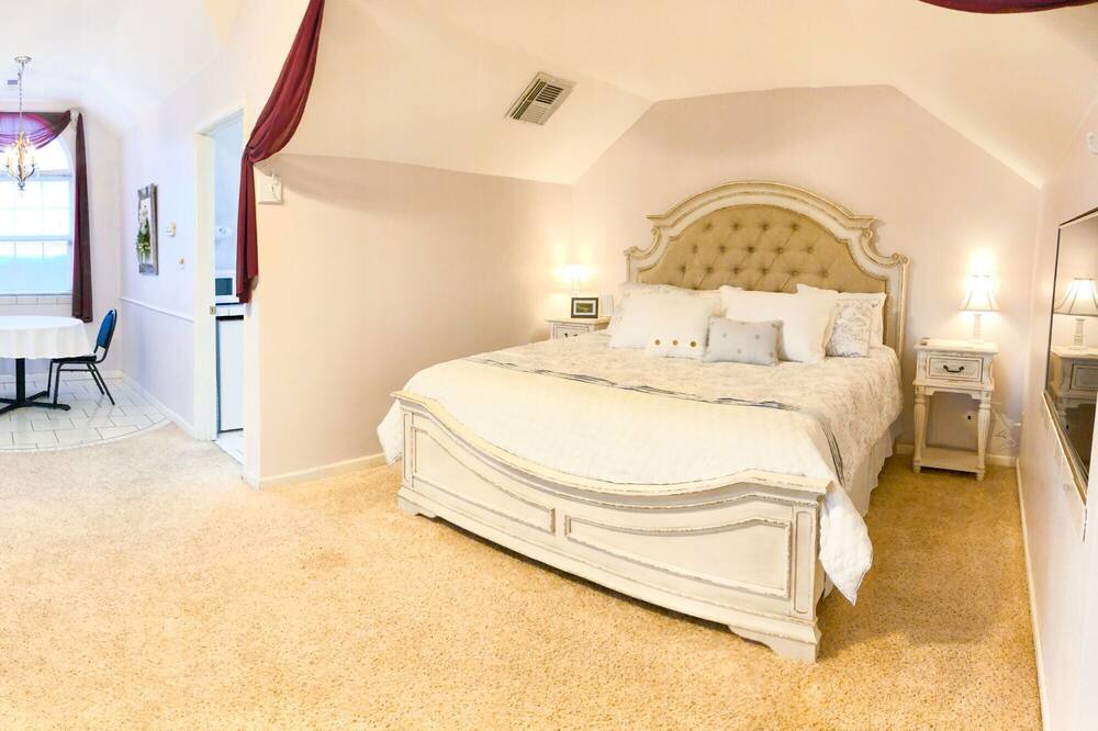 Photo of Bedroom in Branson