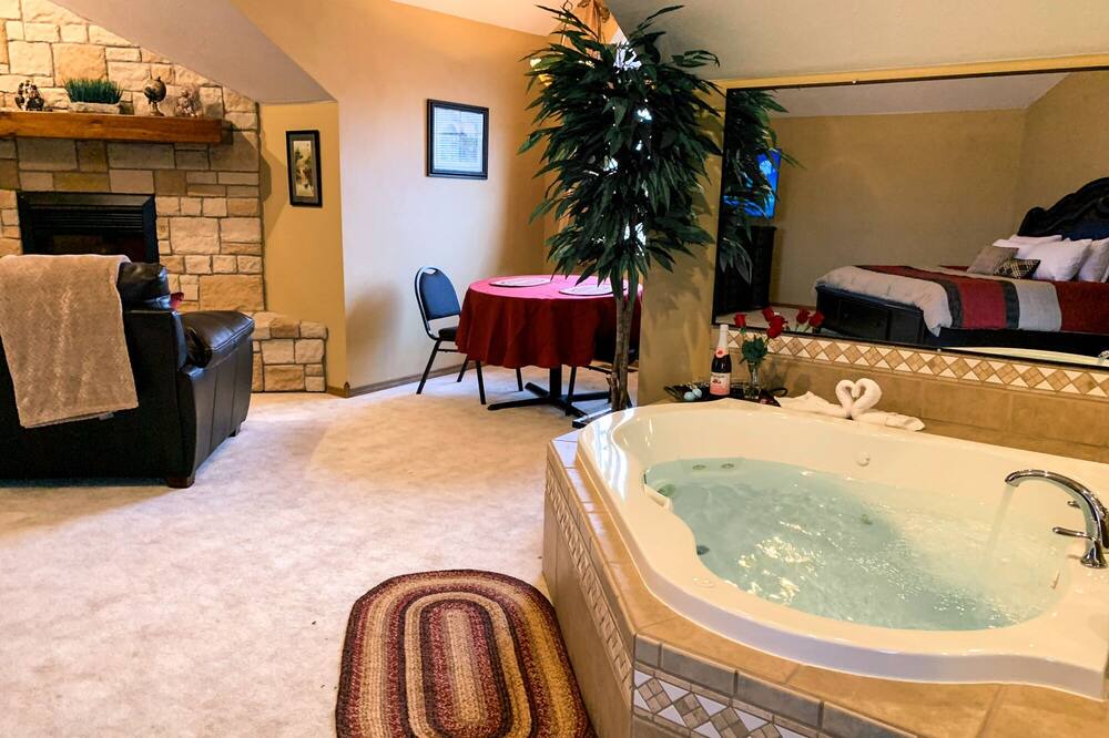 Photo of Bathroom in Branson
