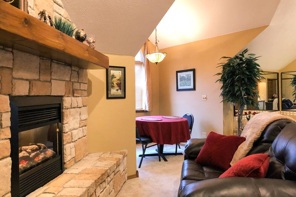 Photo of Livingroom in Branson