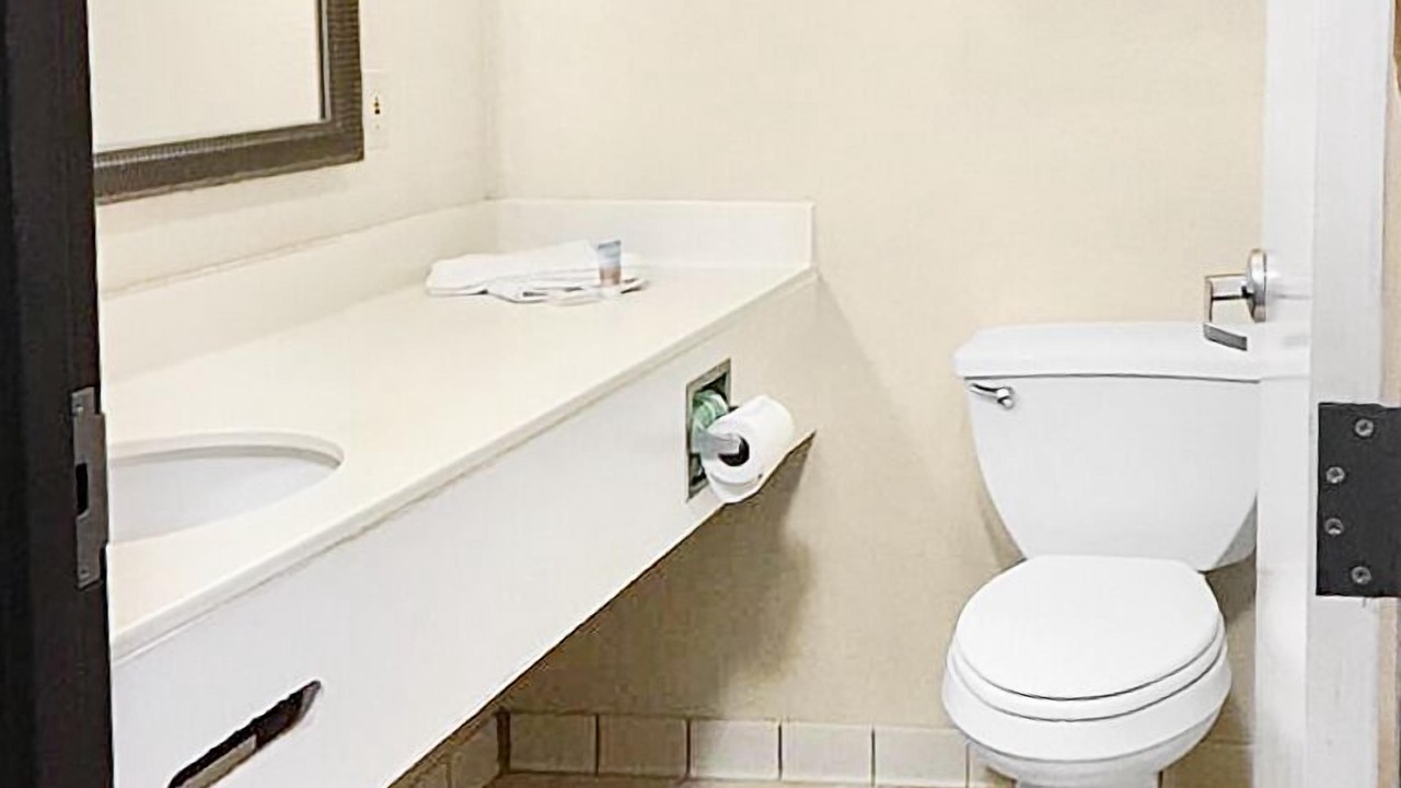 Photo of Bedroom in Pratt