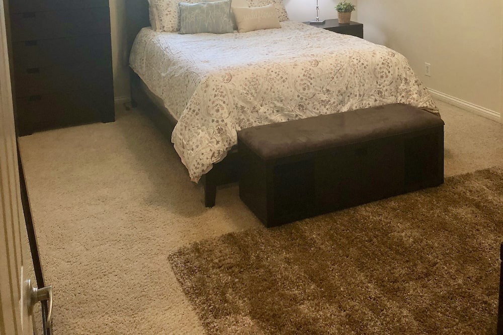 Photo of Bedroom in Pioneer Village