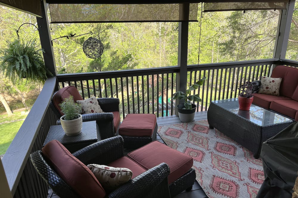 Photo of Patio Balcony in Pioneer Village