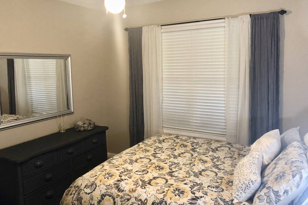 Photo of Bedroom in Pioneer Village