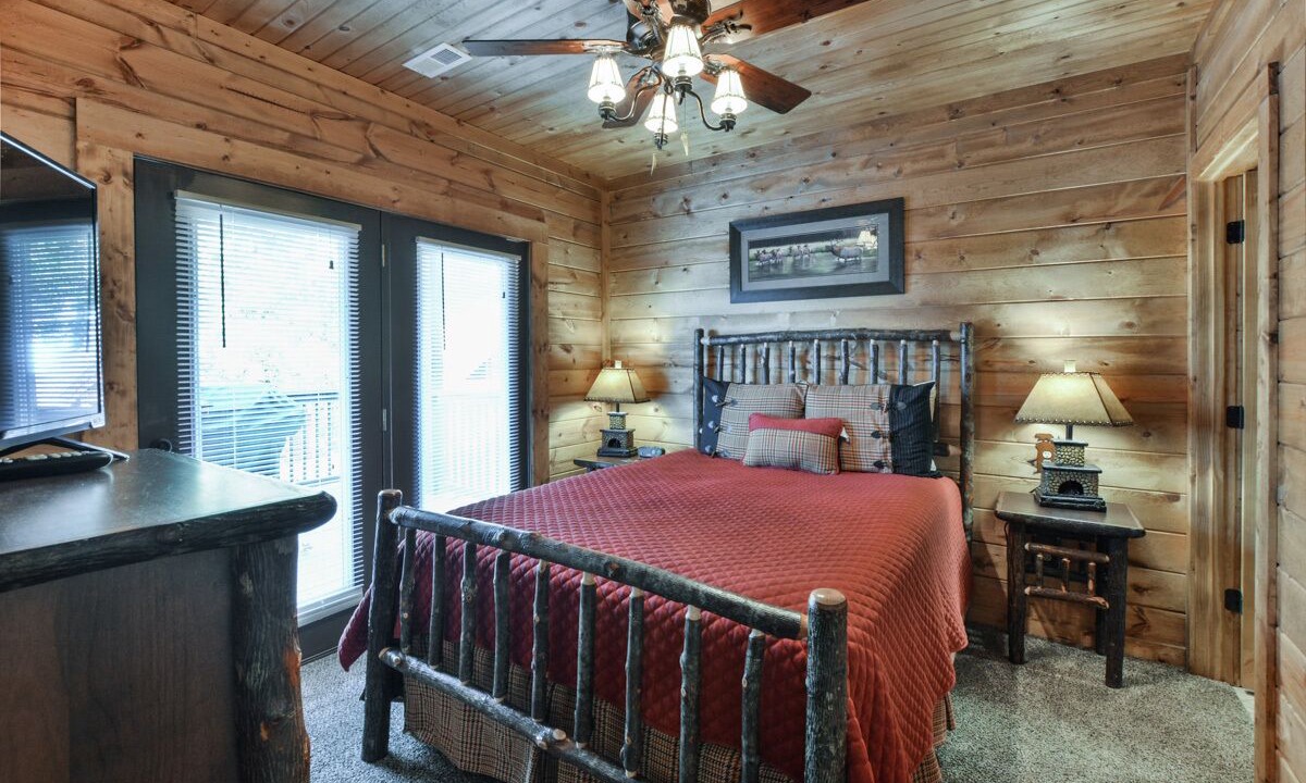 Photo of Others in Branson Cedars