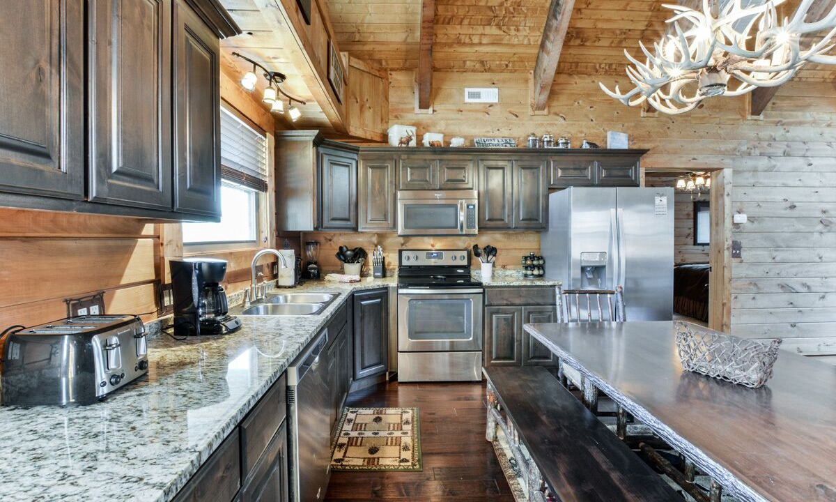 Photo of Kitchen in Branson Cedars