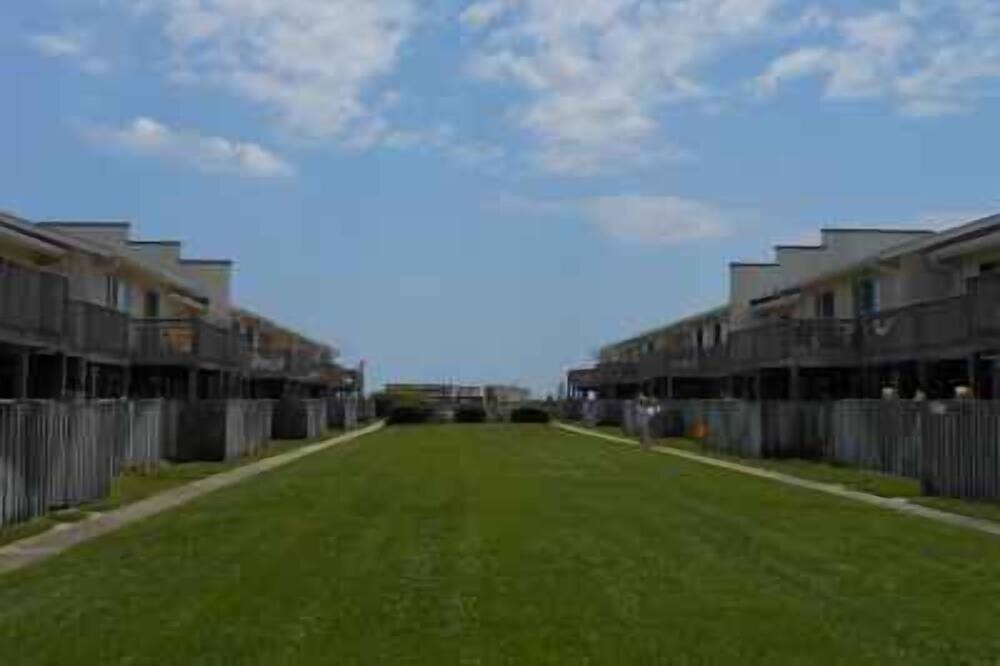Photo of Others in Pine Knoll Shores