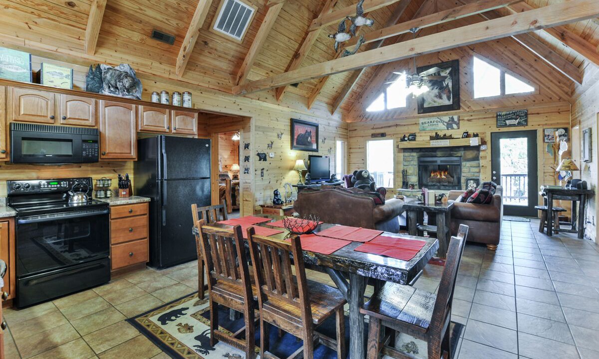 Photo of Kitchen in Branson Cedars