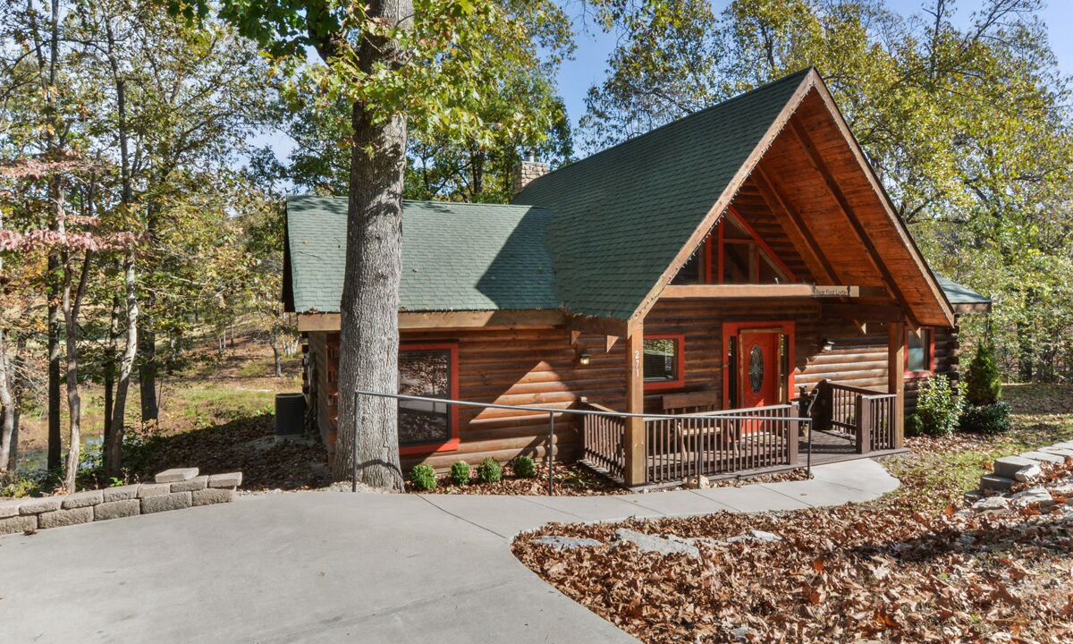 Photo of Outdoor in Branson Cedars
