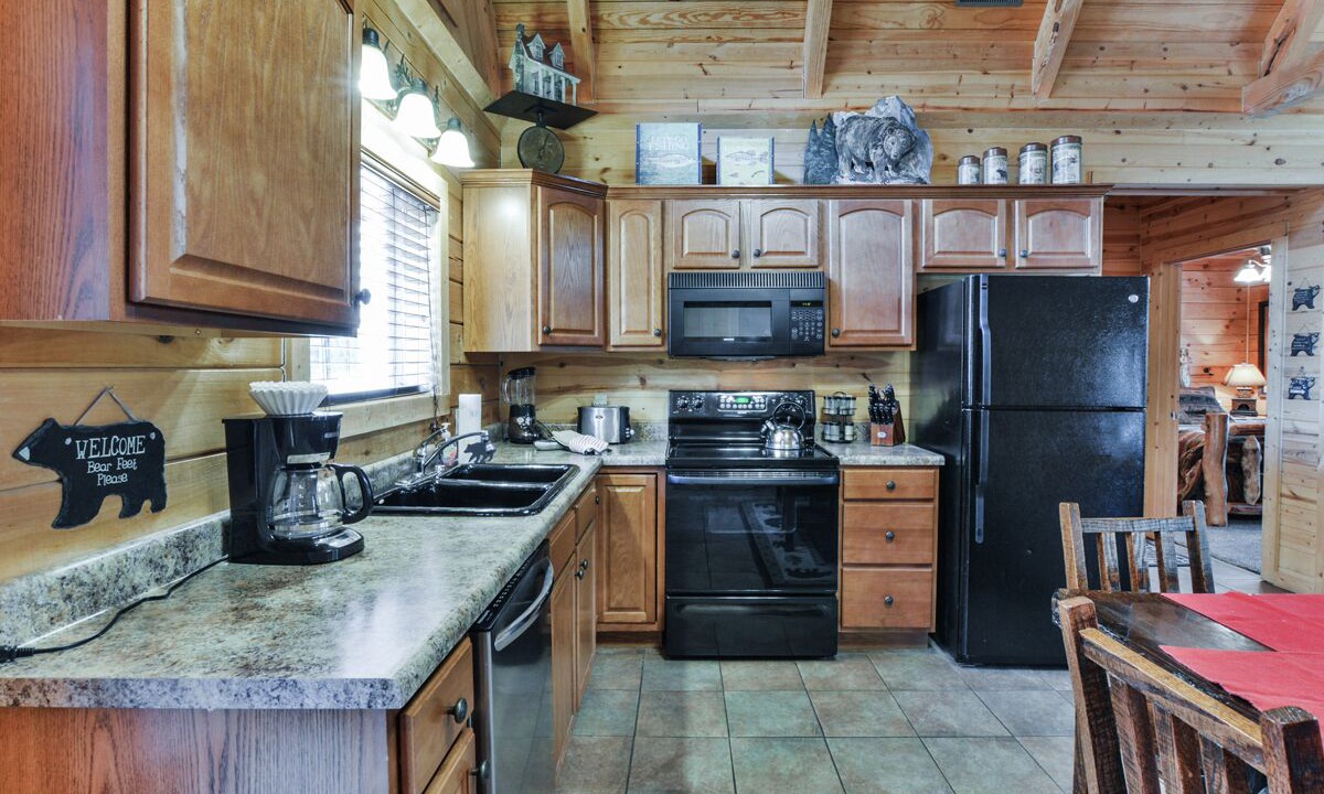 Photo of Kitchen in Branson Cedars