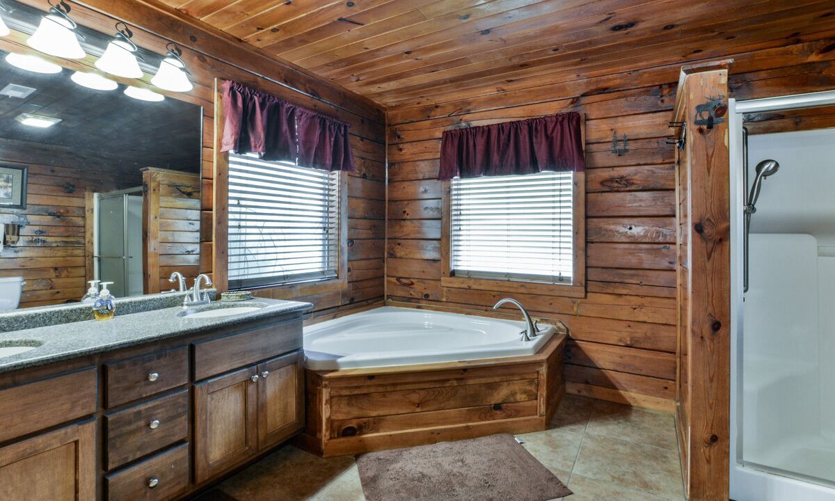 Photo of Others in Branson Cedars