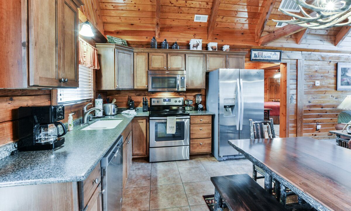 Photo of Kitchen in Branson Cedars