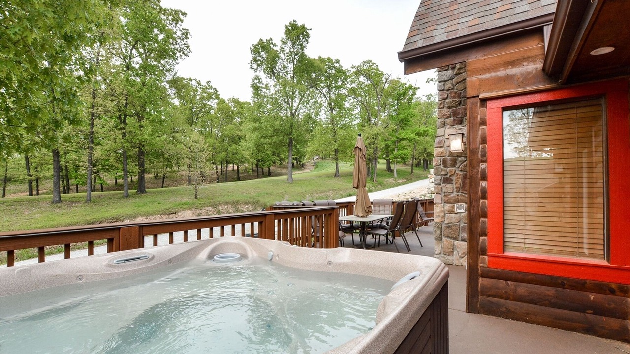 Photo of Outdoor in Branson Cedars