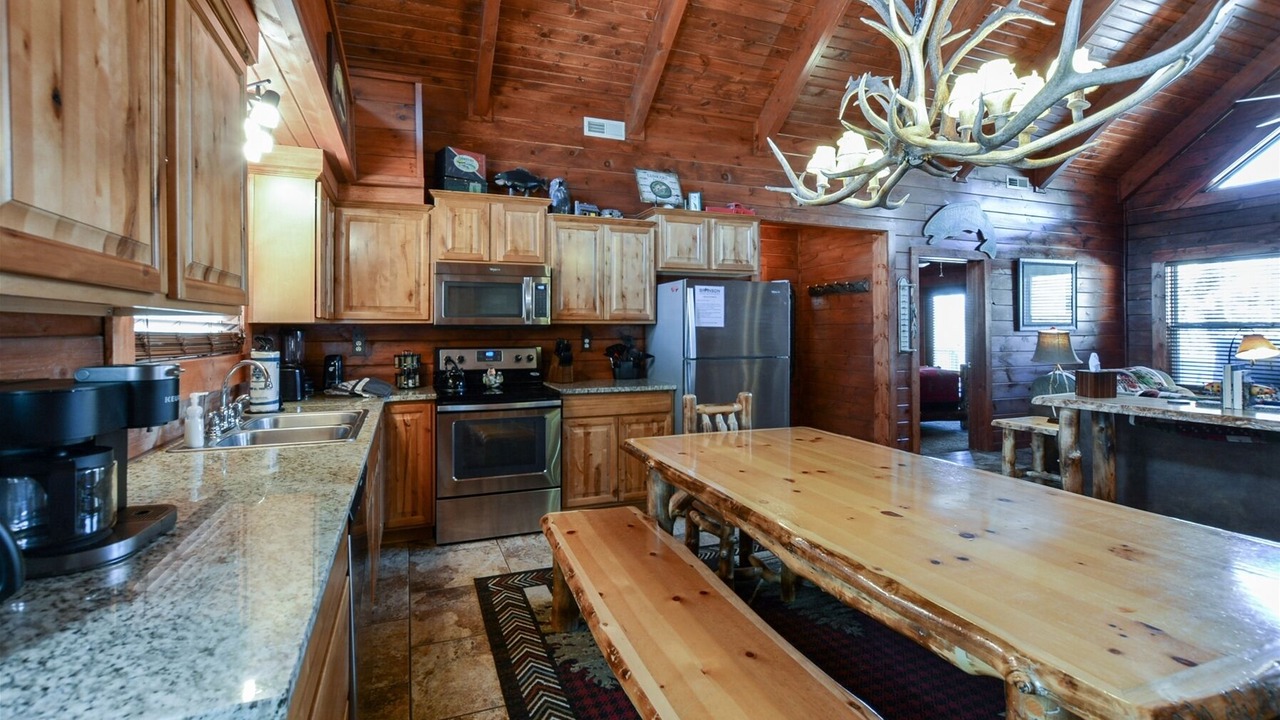 Photo of Kitchen in Branson Cedars