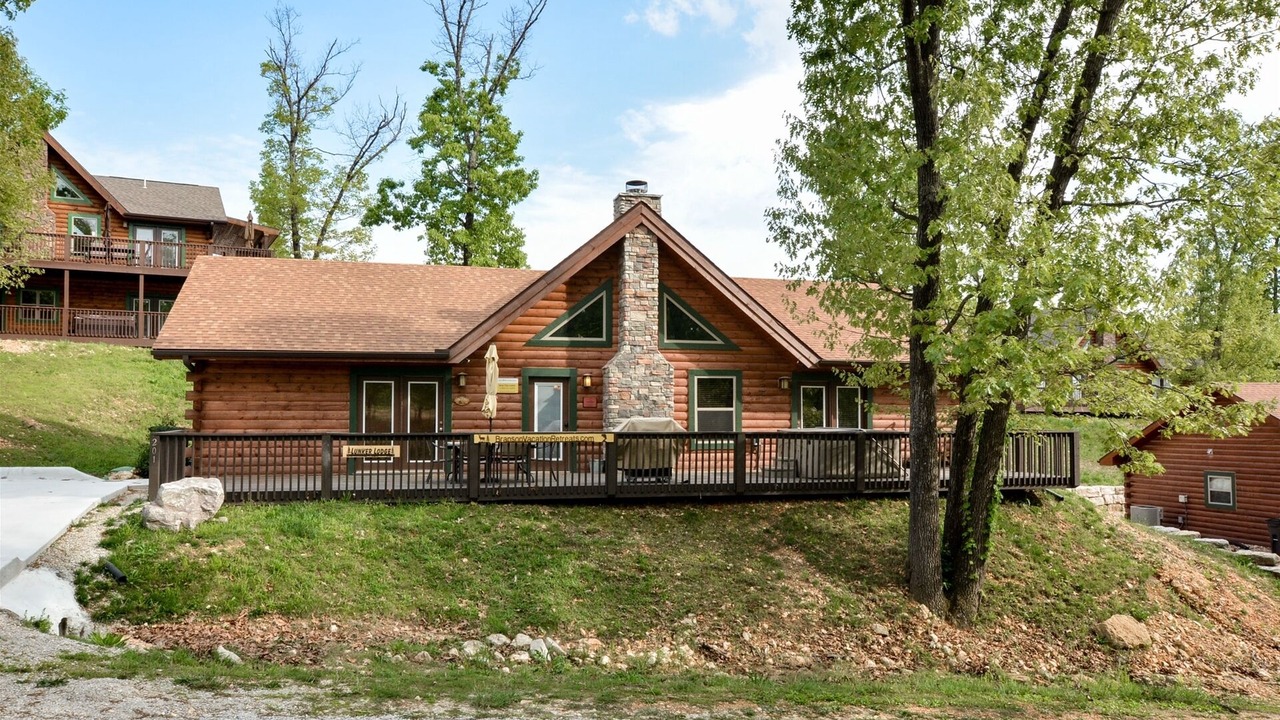 Photo of Outdoor in Branson Cedars
