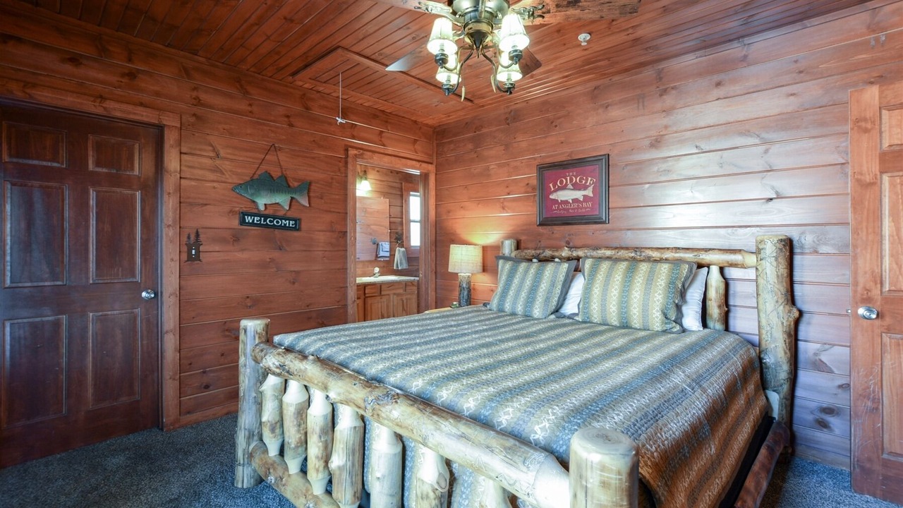 Photo of Others in Branson Cedars