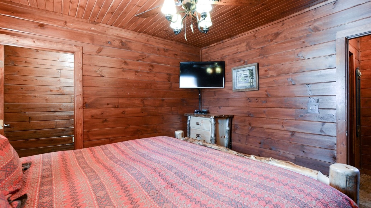 Photo of Others in Branson Cedars