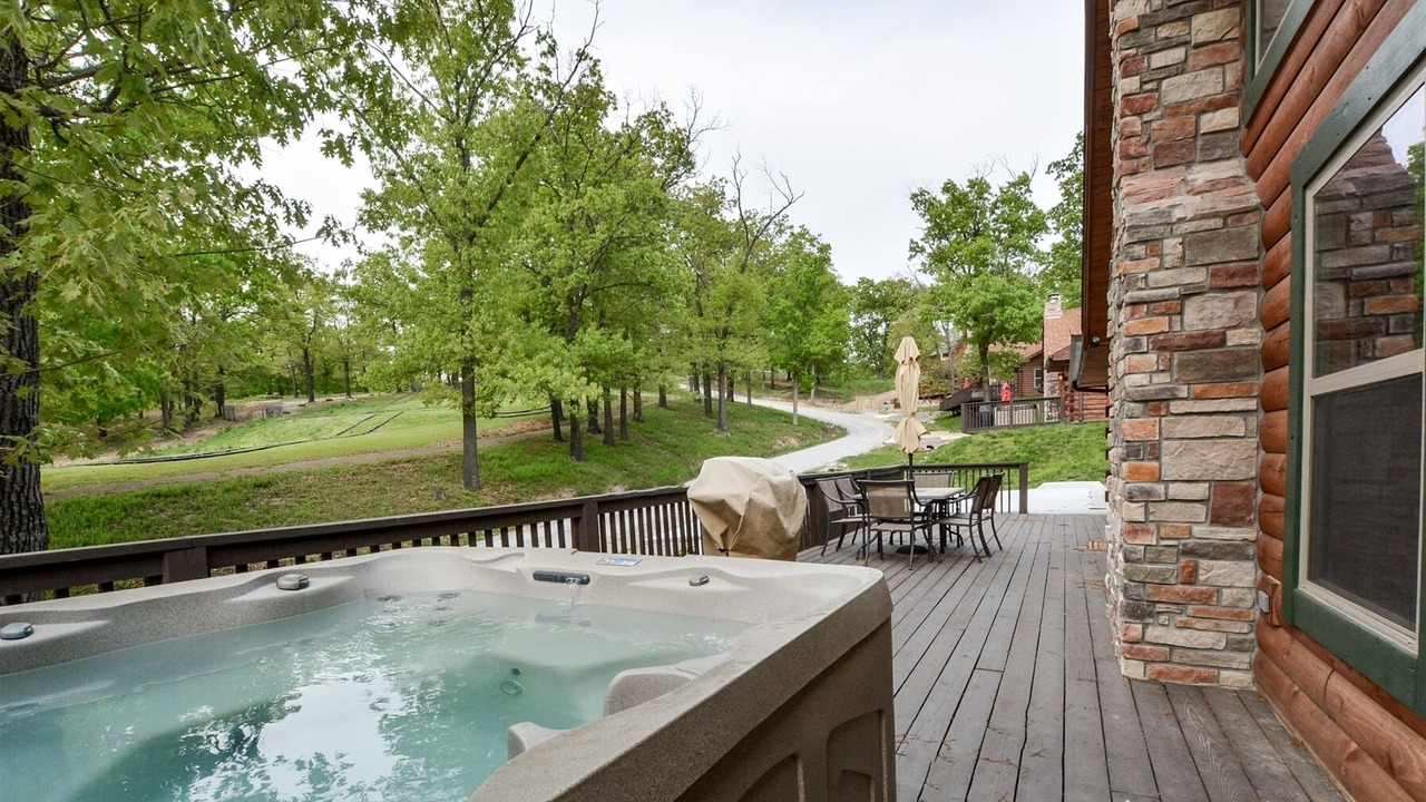 Photo of Outdoor in Branson Cedars