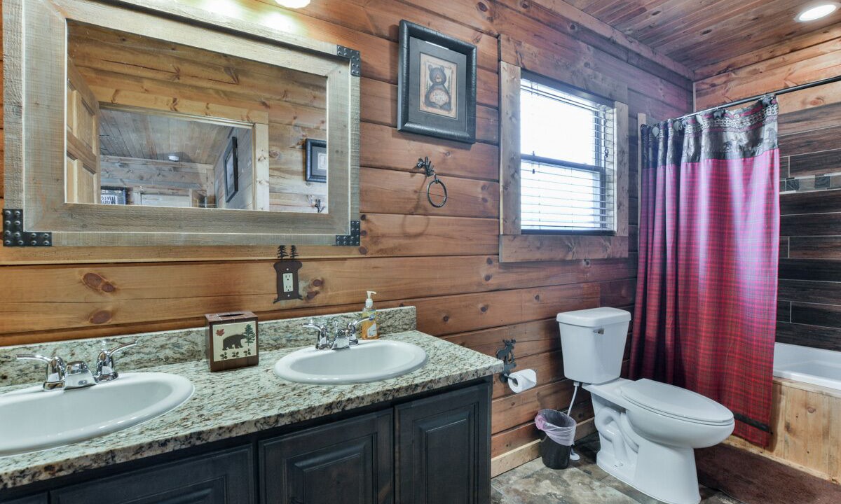 Photo of Others in Branson Cedars