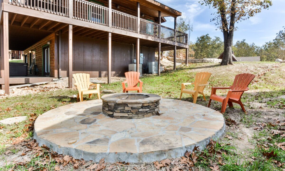 Photo of Patio Balcony in Branson Cedars