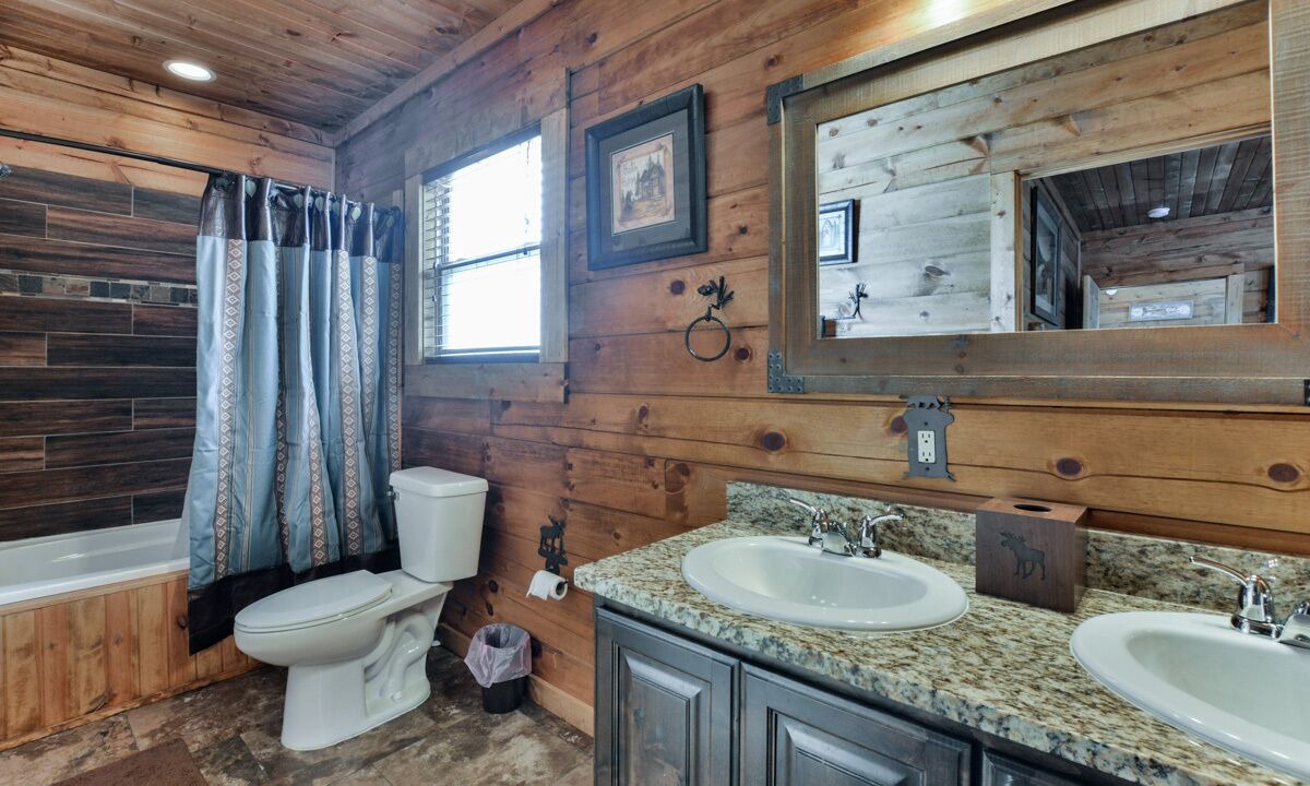 Photo of Others in Branson Cedars